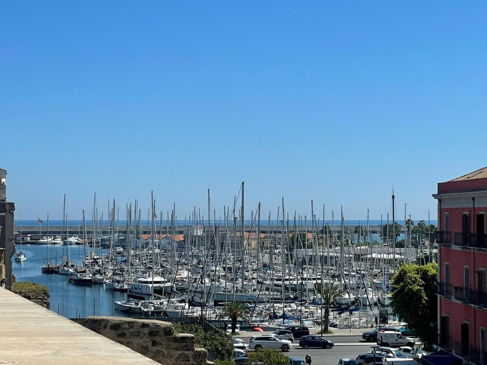 Terrazza Alla Cala Palermo Luaran gambar